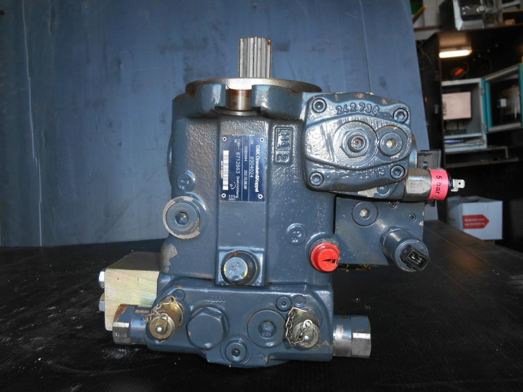 O&K 8904024 - - Hydraulic pump for Construction machinery: picture 5