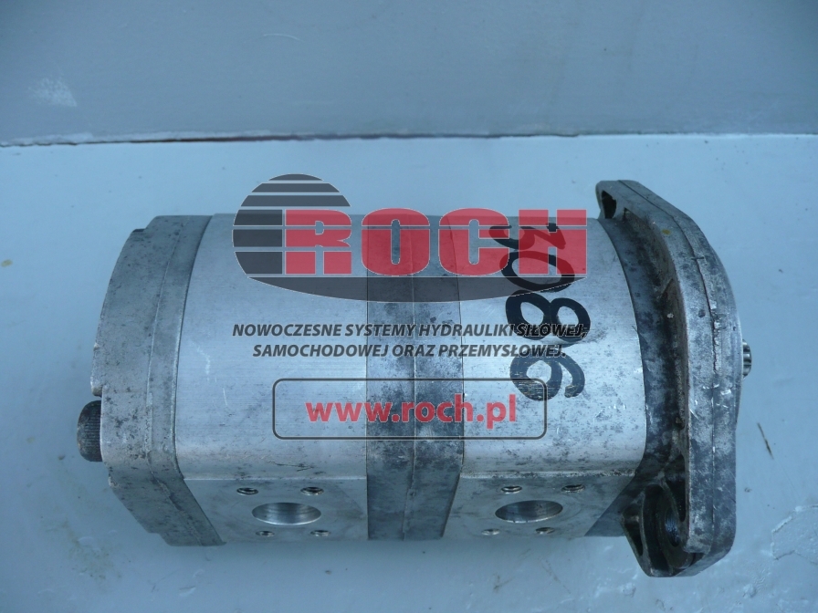 POCLAIN HYDRAULICS 10131171U3943552A.4006017 - Hydraulic pump for Construction machinery: picture 1