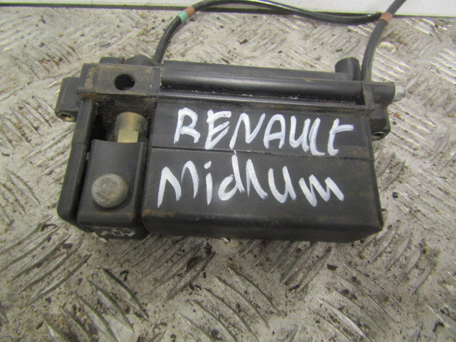 RENAULT MIDLUM DCI PTO IN CAB CONTROL - Cab and interior for Truck: picture 2
