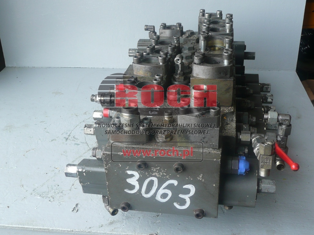 REXROTH R901084091 M7-1640-30/6M7-22 090319 611317B - 7 SEKCYJNY - Hydraulic valve: picture 1