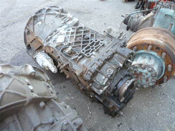 Renault Ecosplit ZF 16S151   Renault - Gearbox for Truck: picture 1