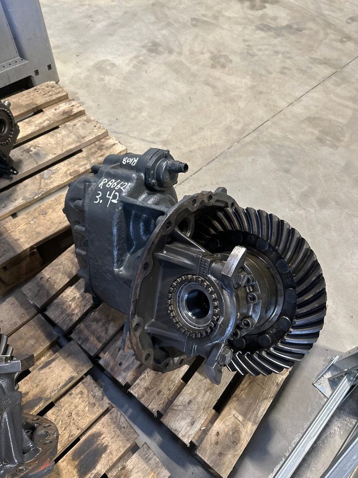 SCANIA RB662 - 3.42 / 1769866 - Differential gear for Truck: picture 1