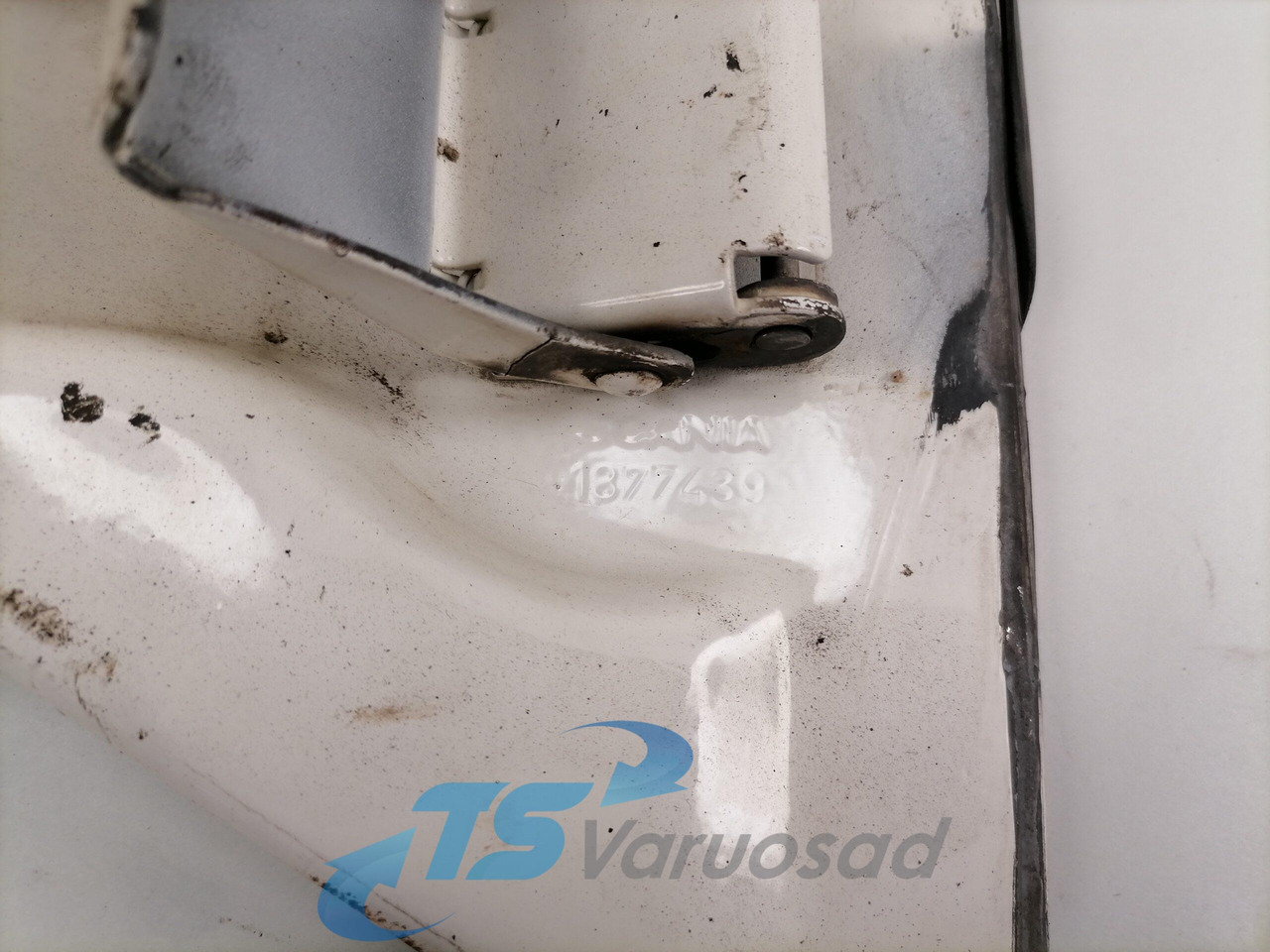 Universal part for Truck Scania Mudguard bracket 1377439: picture 3