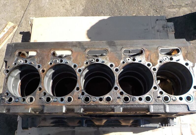 Scania truck - Cylinder block for Truck: picture 1