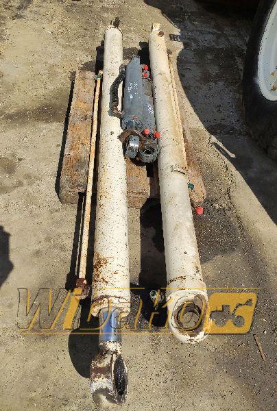 Terex TA30 - Hydraulic cylinder for Articulated dumper: picture 1