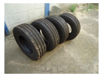 Continental 215 70 R15 - Tire