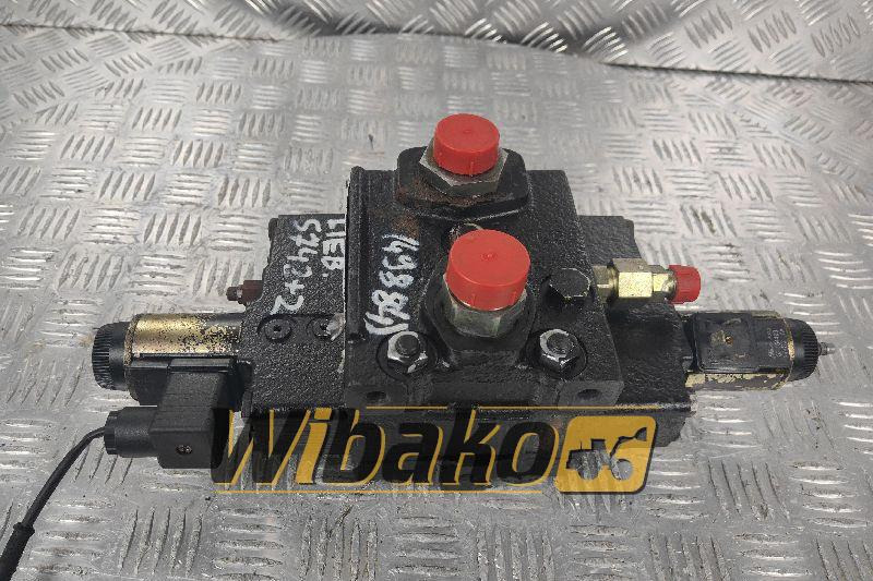 Vickers CMX100SNSFXM25 02-363920 - Hydraulic valve for Construction machinery: picture 2