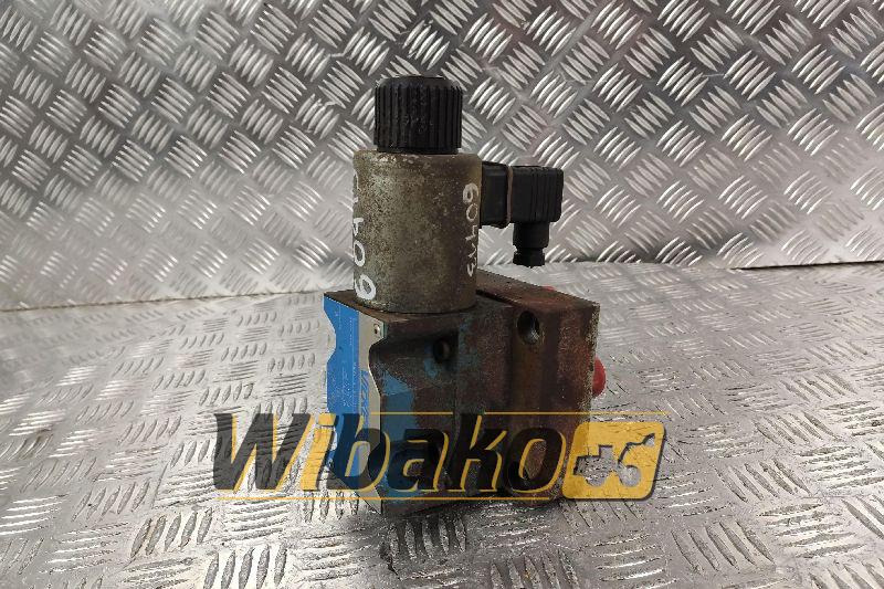 Vickers DG4V50AMUH620 - Hydraulic valve for Construction machinery: picture 1