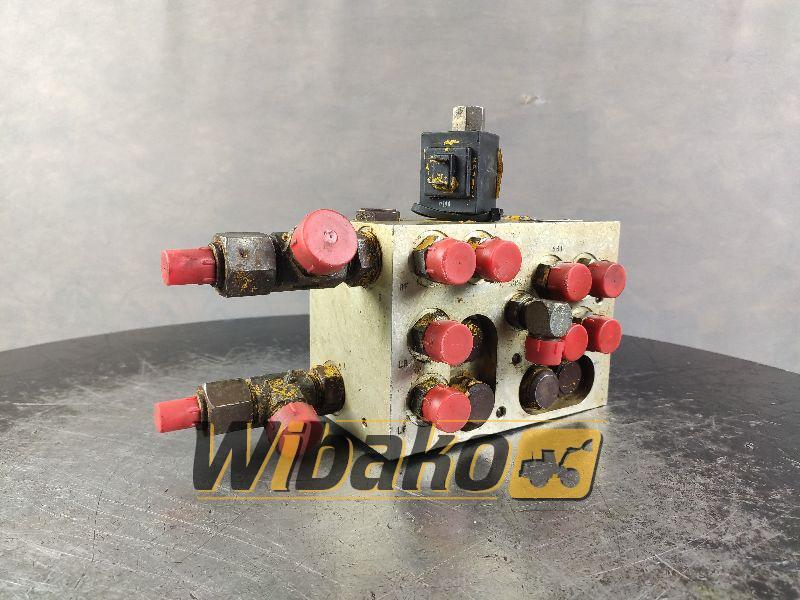 Vickers MCD-2952A - Hydraulic valve for Construction machinery: picture 1