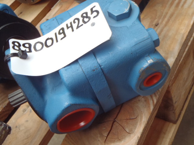 Vickers V20F 1P6P 38C 8K 22L - - Hydraulic pump for Construction machinery: picture 2