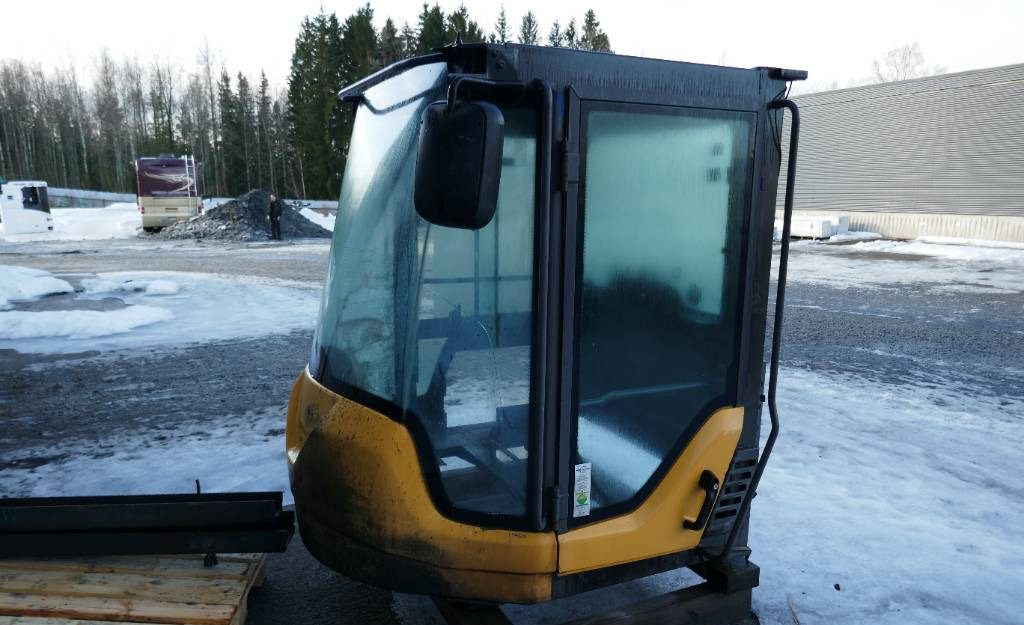 Volvo L90G Hytt  - Cab for Construction machinery: picture 1