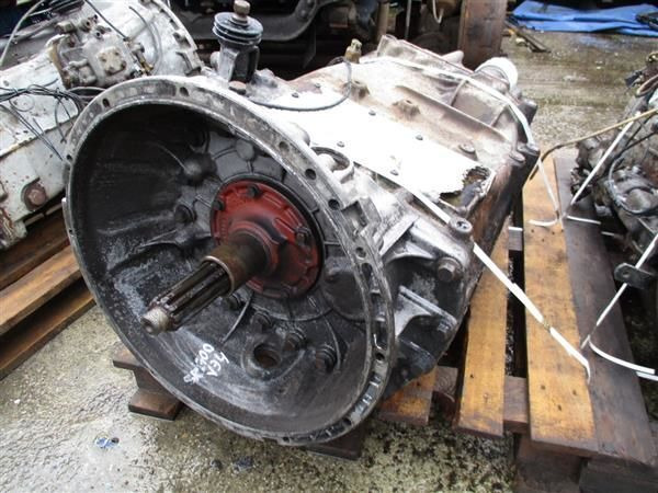 Volvo R1700 - Gearbox for Truck: picture 2