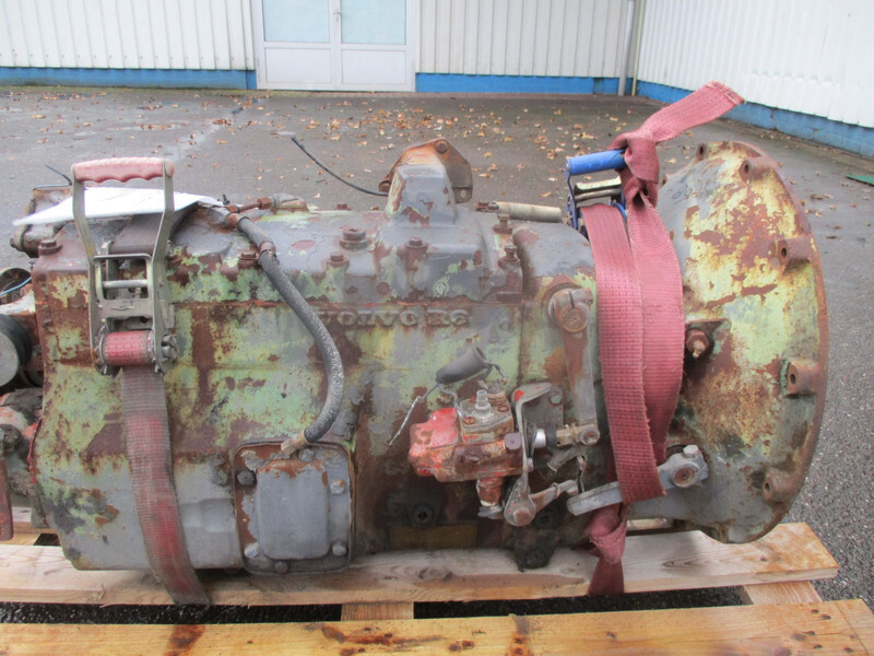 Volvo R6 , Volvo F89 Gearbox, 2 Pieces in stock - Gearbox for Truck: picture 2