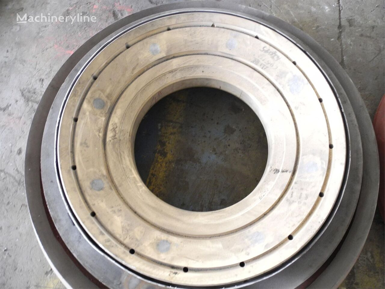 WEAR PARTS  for KINGLINK SYMONS CONE CRUSHER crushing plant - Spare parts: picture 4