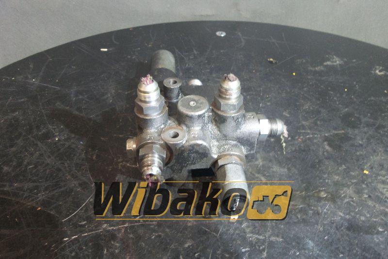 Wabco 4773970040 - Hydraulic valve for Construction machinery: picture 3