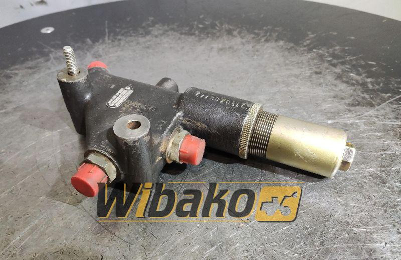 Wabco 4773970110 - Hydraulic valve for Construction machinery: picture 1