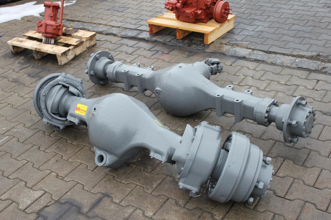 Yanmar YB 401 W - Axle and parts for Construction machinery: picture 1