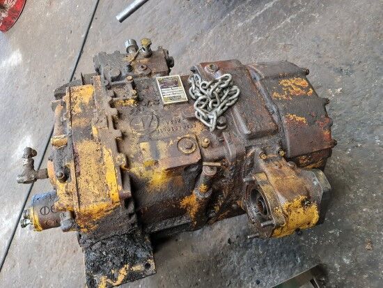 ZF 4PW-45H1 - Gearbox for Excavator: picture 1