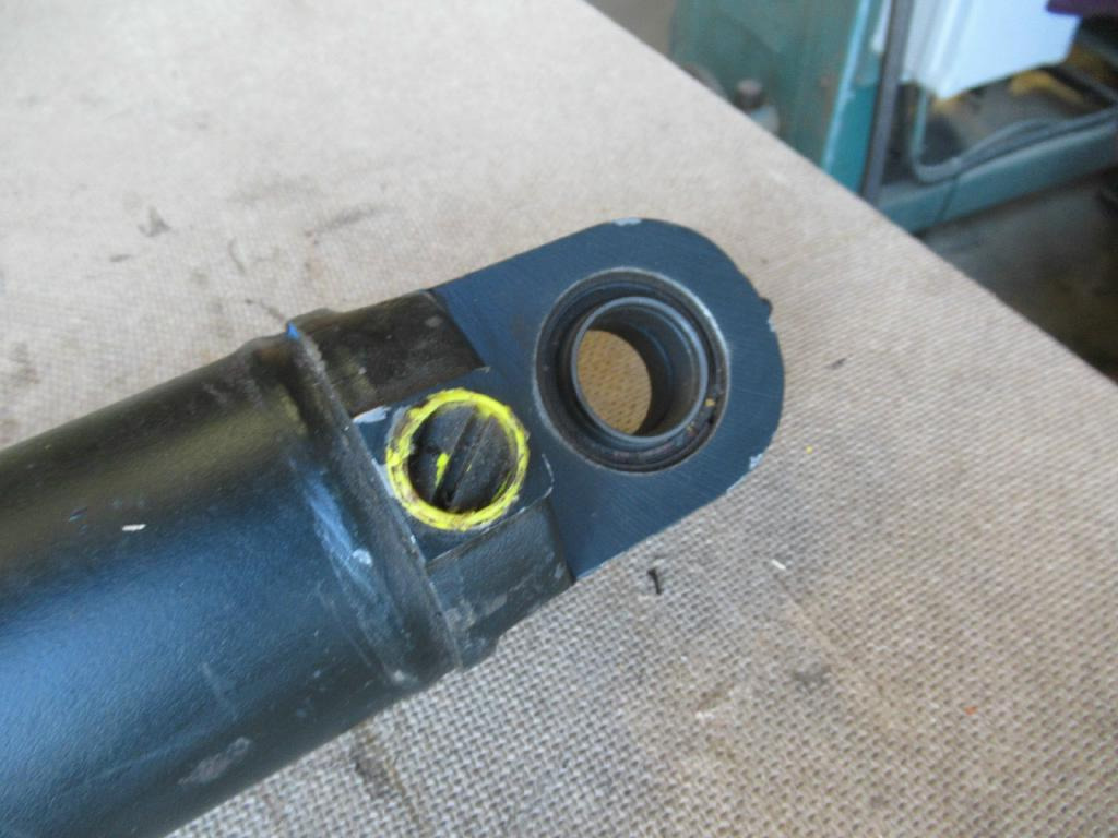ZF 8465974117 - - Hydraulic cylinder for Construction machinery: picture 5