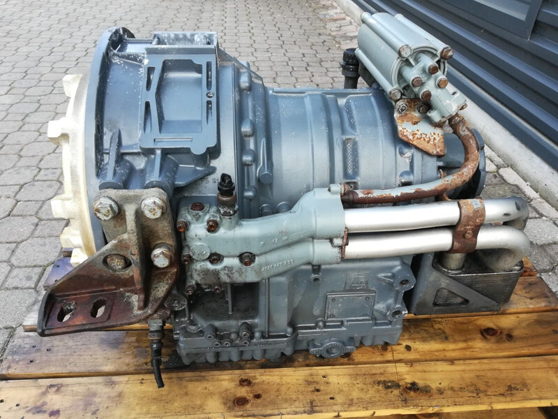 ZF ECOMAT2 ECOMAT 2 6HP602C - Gearbox for Truck: picture 1