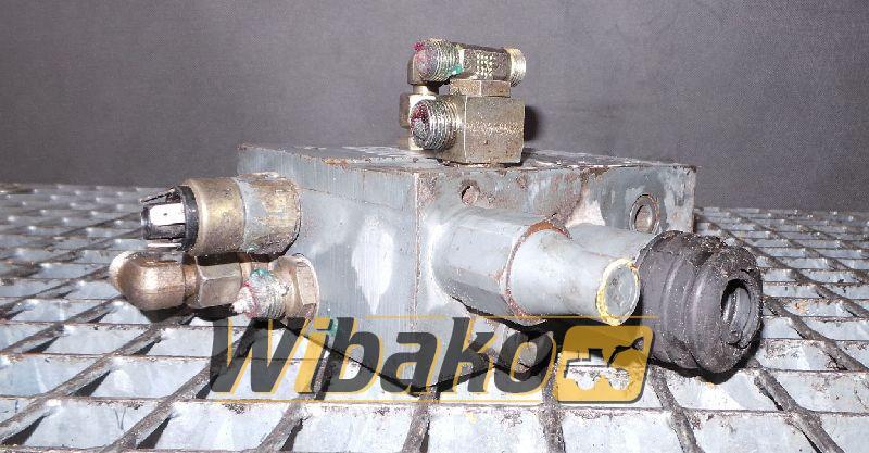Zeppelin ZM12 C-1 - Hydraulic valve for Construction machinery: picture 1
