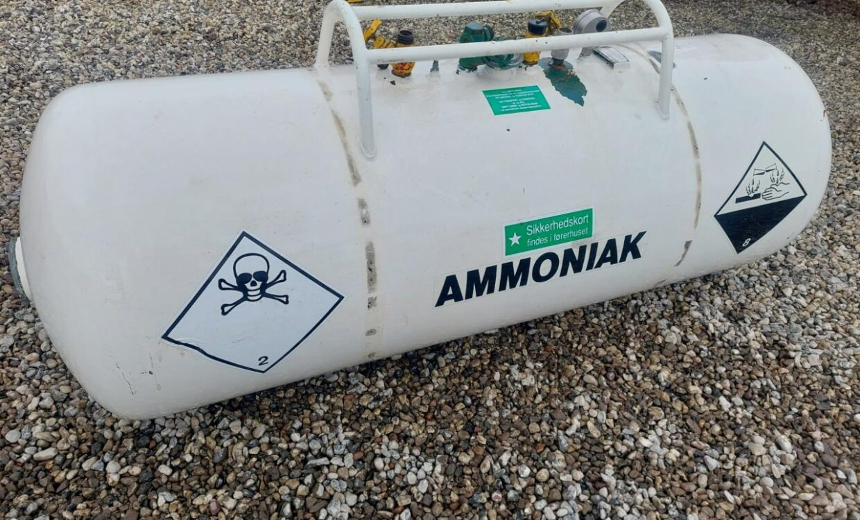 Agrodan Ammoniaktank 1500 L - Tank container: picture 2