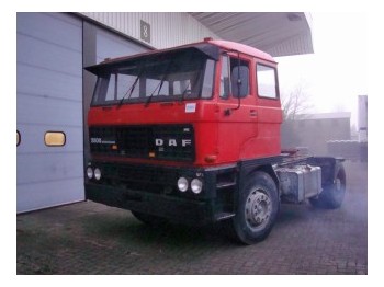 Tractor unit DAF 2800: picture 1