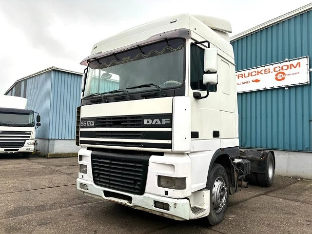 DAF 95.380 XF SPACECAB (EURO 2 (MECHANICAL PUMP & INJECTORS) / ZF16 MANUAL GEARBOX / AIRCONDITIONING) - Tractor unit: picture 1