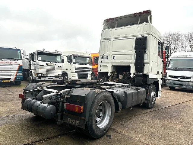 DAF 95.380 XF SPACECAB (EURO 2 (MECHANICAL PUMP & INJECTORS) / ZF16 MANUAL GEARBOX / AIRCONDITIONING) - Tractor unit: picture 3