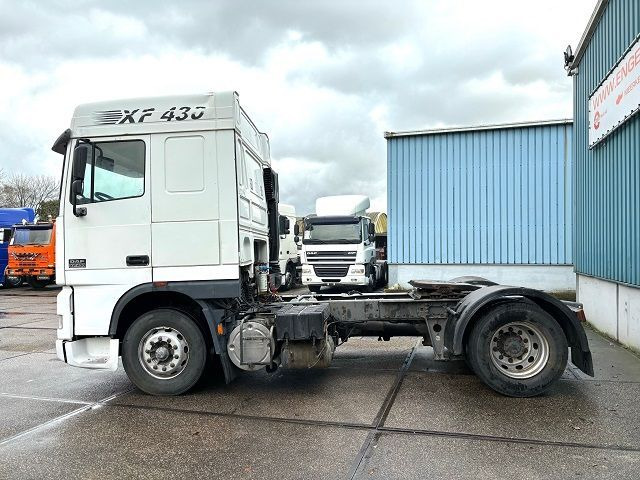 DAF 95.430 XF SPACECAB (EURO 3 / ZF16 MANUAL GEARBOX / ZF-INTARDER / AIRCONDITIONING) - Tractor unit: picture 5