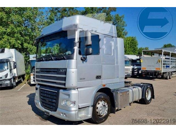 DAF XF 105.460 4x2 - Tractor unit: picture 1