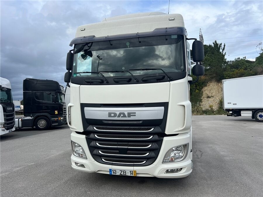 DAF XF 460 - Tractor unit: picture 2