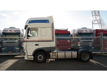 Tractor unit DAF XF 460 EURO 6 MANUAL GEARBOX SUPER SPACECAB: picture 1