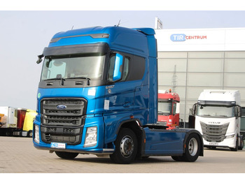 Tractor unit FORD