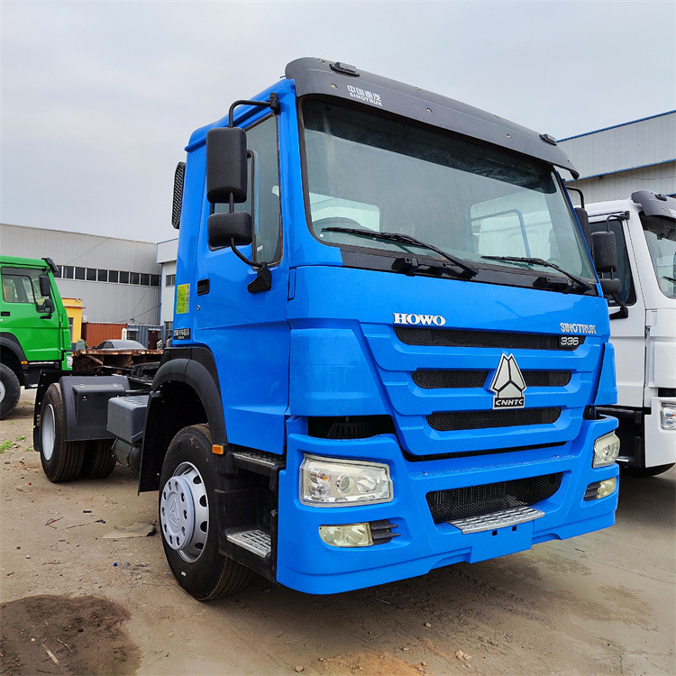 HOWO 6x4 336hp tractor - Tractor unit: picture 1