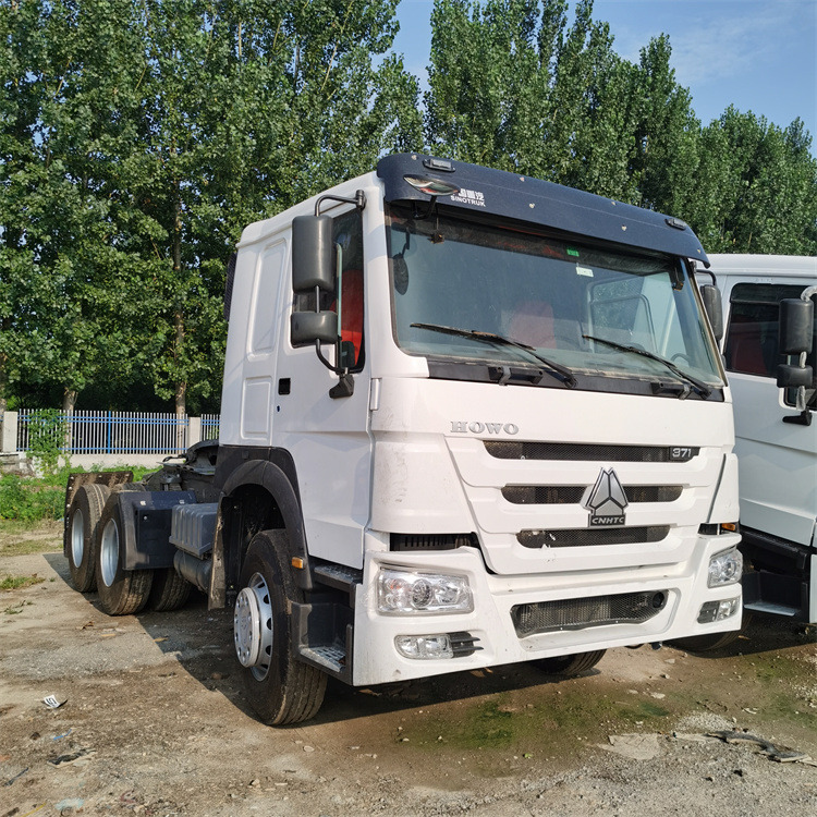 HOWO 6x4 371hp tractor - Tractor unit: picture 1