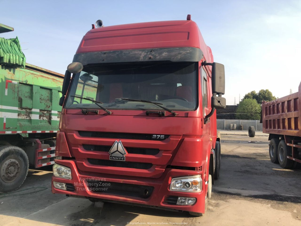 Howo 375 - Tractor unit: picture 1