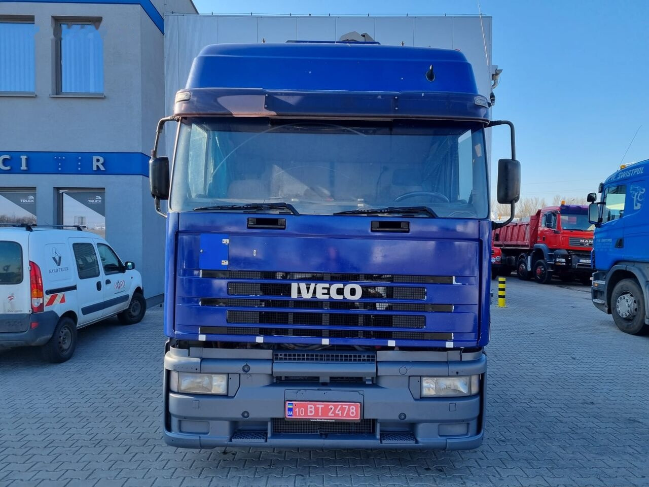 IVECO EuroStar 380 - Tractor unit: picture 2