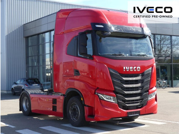 IVECO S-Way AS440S42T/FP - Tractor unit: picture 1