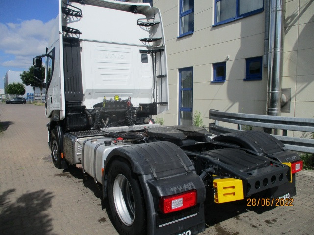 IVECO Stralis AS440S48T/P - Tractor unit: picture 4