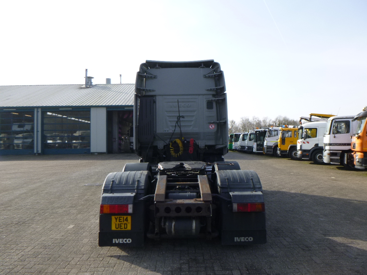Iveco AS440STX/P 6x2 RHD EEV - Tractor unit: picture 5