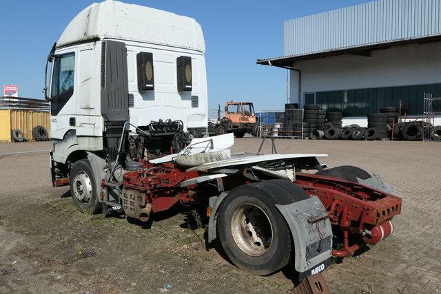 Iveco AS 440 S 43 T/P, Unfall, Ersatzteilträger  - Tractor unit: picture 3