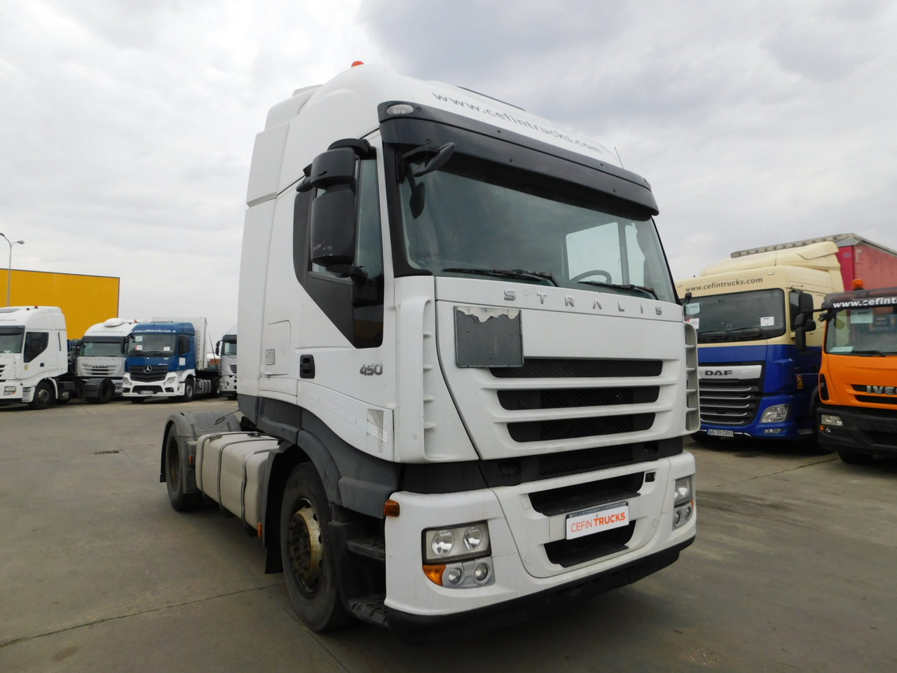 Iveco As440s45 t - Tractor unit: picture 2