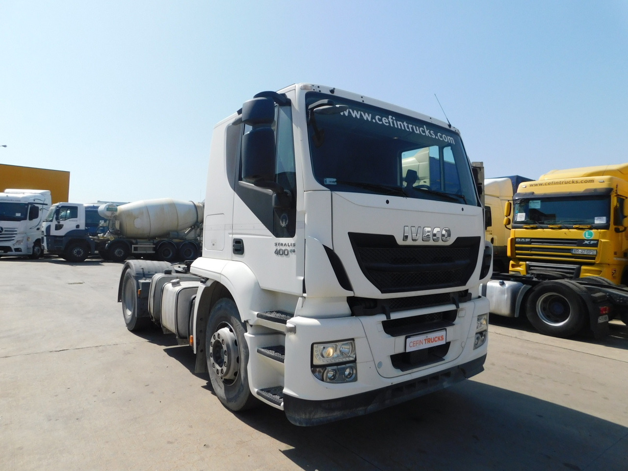 Iveco At440tp - Tractor unit: picture 2