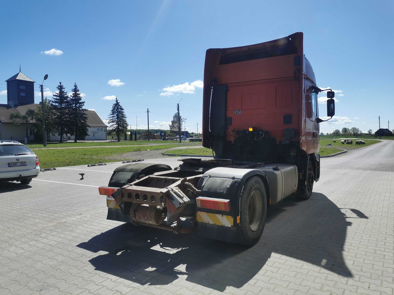 Iveco EuroStar 440E43 truck tractor - Tractor unit: picture 4
