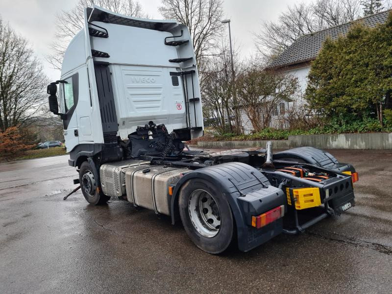 Iveco Stralis AS440 T/P 48 Unfall - Tractor unit: picture 4
