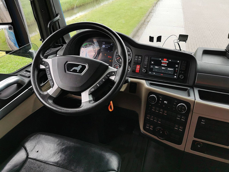 Tractor unit MAN 18.580 TGX d38 intarder leather: picture 9