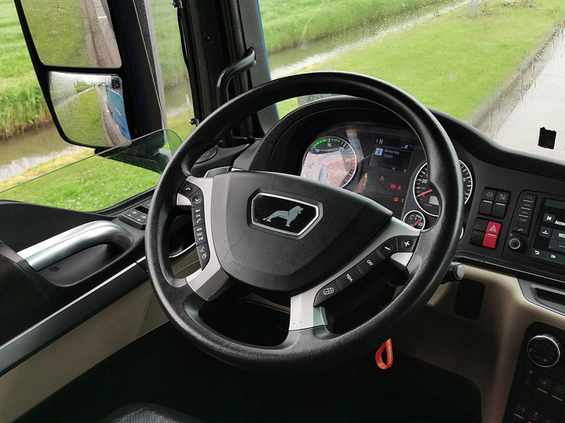 Tractor unit MAN 18.580 TGX d38 intarder leather: picture 14