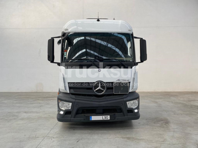 MERCEDES ACTROS 1843 - Tractor unit: picture 2