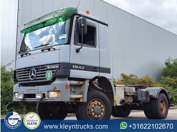 Tractor unit Mercedes-Benz ACTROS 1843 4x4 manual steel: picture 1